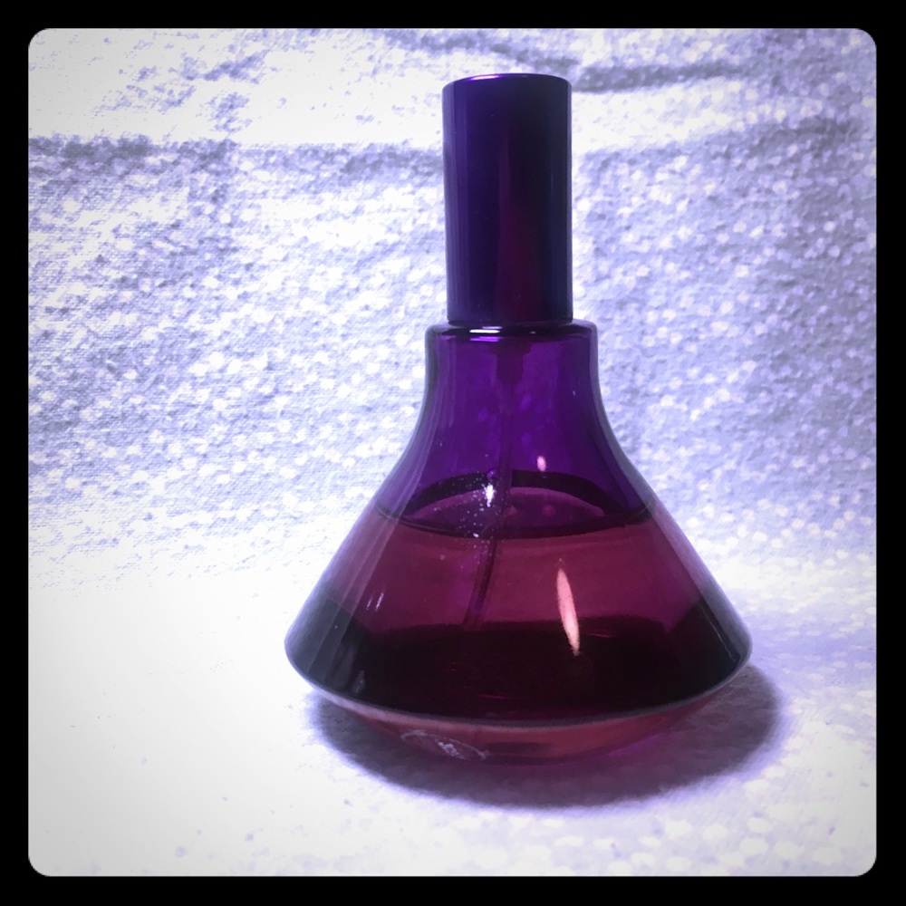 Avon MARK Karmala perfume